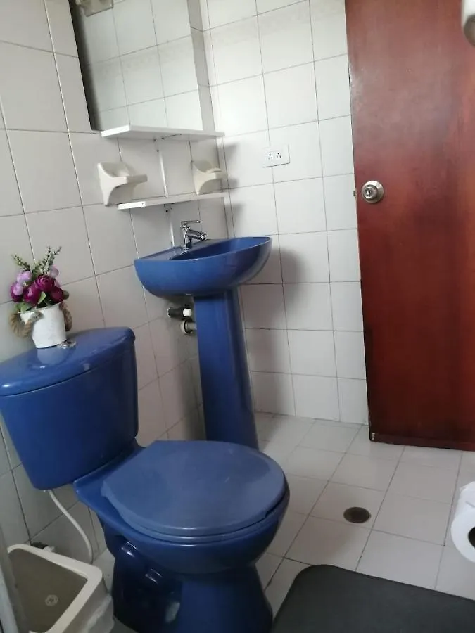 Habitaciones Cerca Al Centro Historico - Room Closer To Downtown Cartagena アパート
