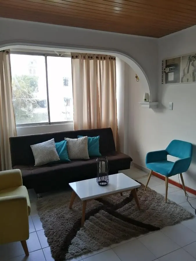 Habitaciones Cerca Al Centro Historico - Room Closer To Downtown Cartagena アパート
